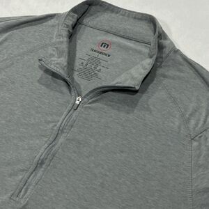 Travis Mathew‎ 1/4 Zip Mens Large Gray Golf Active Performance Lightweight Large